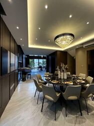 Shrewsbury Road (D11), Terrace #592471581